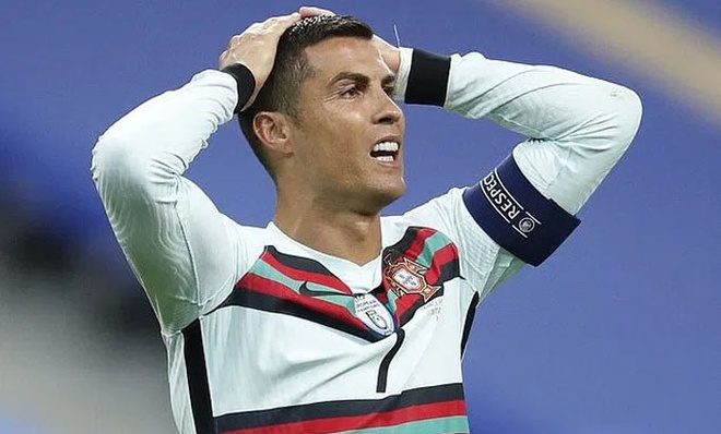 Juventus gặp rắc rối khi Ronaldo dương tính với Covid-19 - Ảnh 1