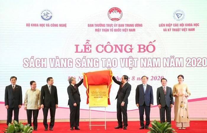 Ra mắt  “Sách vàng sáng tạo Việt Nam năm 2020” - Ảnh 1