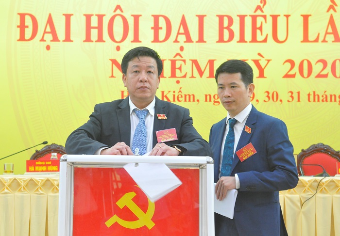 Đại hội đại biểu lần thứ XXVI Đảng bộ quận Hoàn Kiếm: Xây dựng quận thành đô thị kiểu mẫu, thông minh của Thủ đô - Ảnh 9