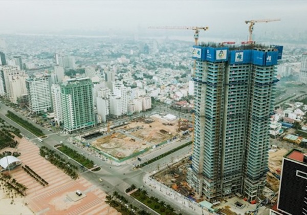 TP Hồ Chí Minh: Tắc tiền sử dụng đất, hơn 25.000 căn hộ bị “treo” sổ hồng - Ảnh 1