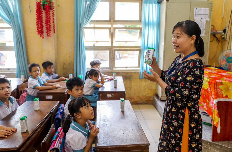Niềm vui uống sữa học đường an toàn tại TP Hồ Chí Minh - Ảnh 2
