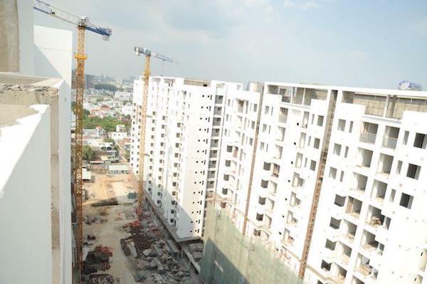 Hiệp hội Bất động sản TP Hồ Chí Minh phản đối đề xuất tính thêm tiền sử dụng đất tại chung cư - Ảnh 1
