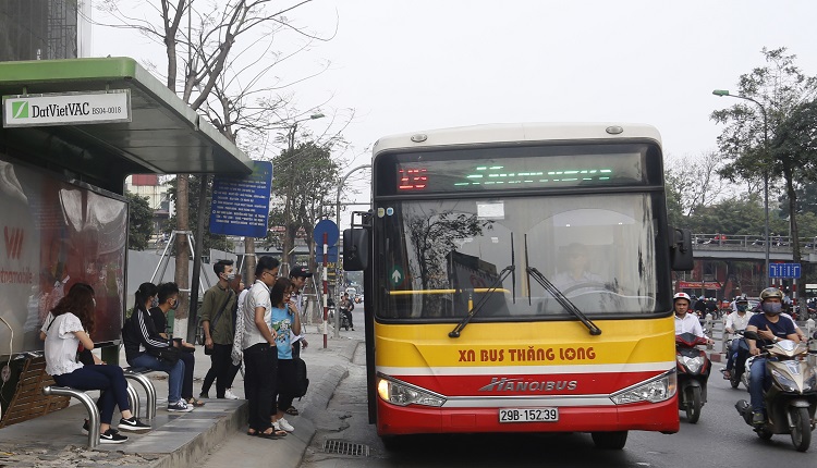 Trợ giá cho xe buýt: Điều chỉnh để phù hợp với thực tế - Ảnh 1