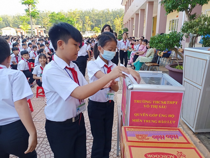 Thanh niên tỉnh Bình Phước hỗ trợ người dân vùng lũ gần 4,4 tỷ đồng - Ảnh 1