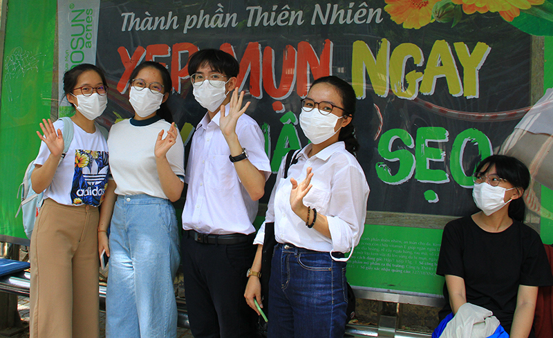11.000 thí sinh Đà Nẵng hoàn thành môn thi đầu tiên Kỳ thi tốt nghiệp THPT đợt 2 - Ảnh 5