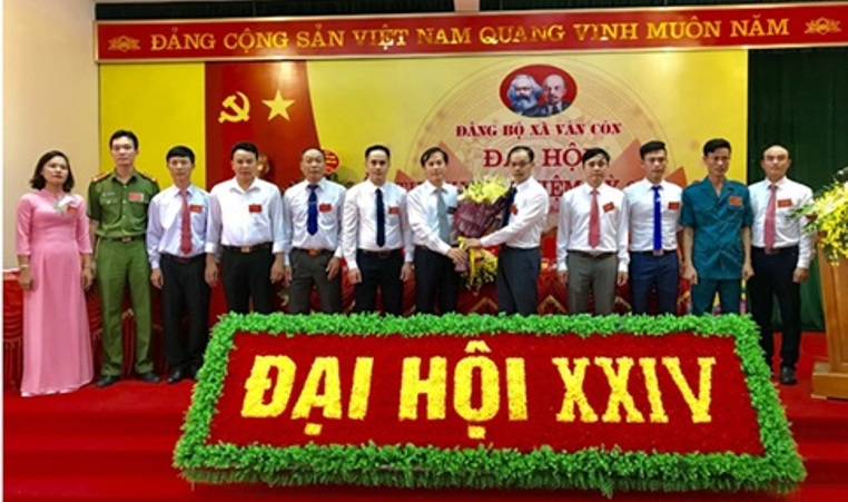 [Kinh nghiệm củng cố tổ chức cơ sở Đảng nhìn từ Nghị quyết 15-NQ/TU của Thành ủy Hà Nội]: Bài 2: Củng cố từng "mắt xích" bằng 7 nhóm giải pháp - Ảnh 4