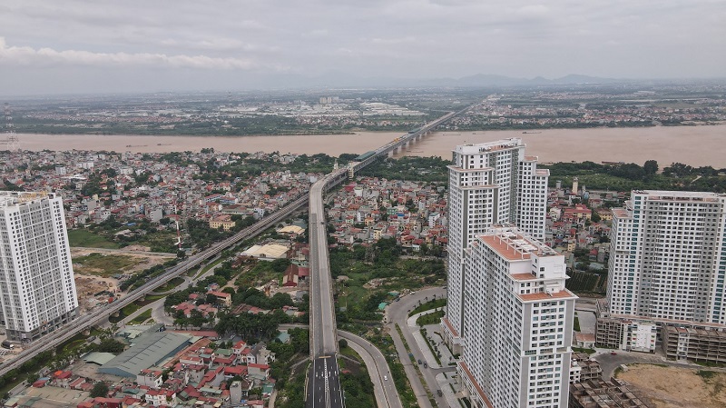 Hà Nội: Cầu Thăng Long cần sửa chữa mặt cầu và sơn sửa hệ thống lan can, hộ lan trên phần cầu dẫn - Ảnh 1