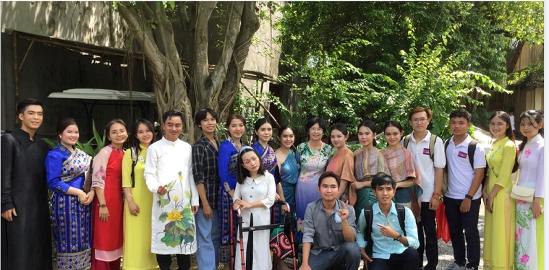 Hội Hữu nghị Việt Nam - Campuchia tại TP Hồ Chí Minh nhận đỡ đầu 149 sinh viên Campuchia - Ảnh 1