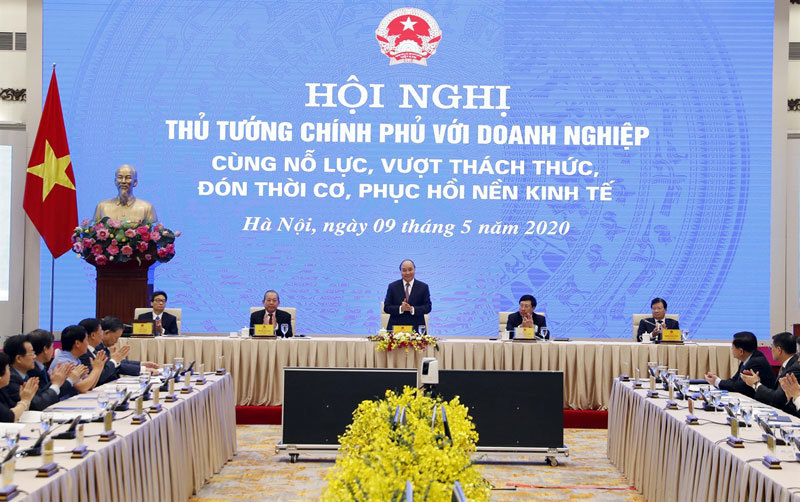 Thủ tướng Chính phủ Nguyễn Xuân Phúc: Vượt qua thách thức để đón thời cơ, phục hồi nền kinh tế - Ảnh 1