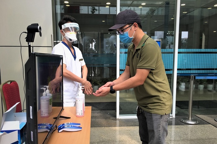 Hà Nội: Vinmec là bệnh viện an toàn nhất trong đợt kiểm tra phòng dịch COVID-19 - Ảnh 1