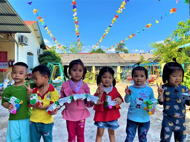 Quỹ sữa Vươn cao Việt Nam và Vinamilk đến với trẻ em khó khăn vùng cao Yên Bái - Ảnh 3