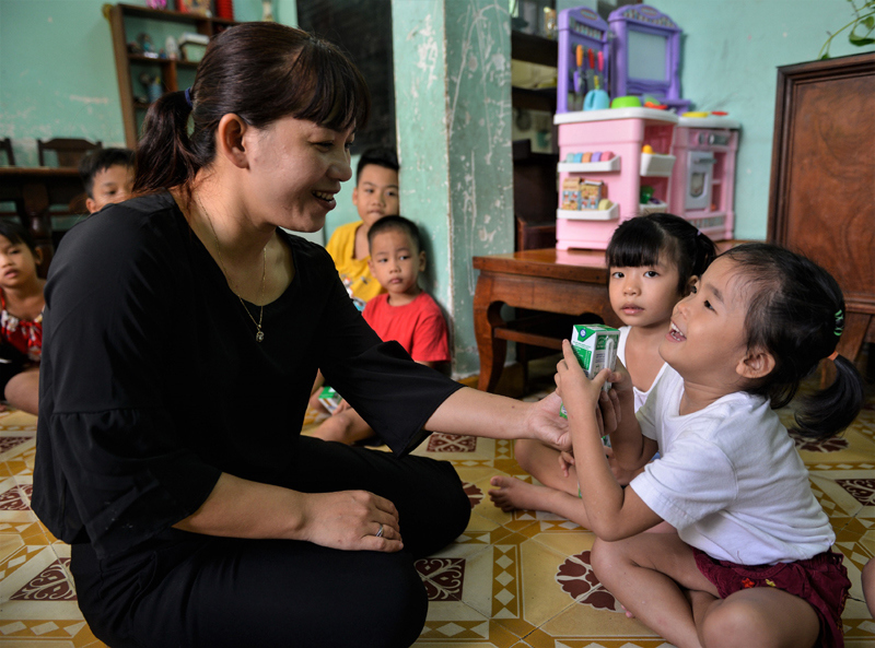 Quỹ sữa vươn cao Việt Nam và Vinamilk tiếp tục hành trình kết nối yêu thương tại TP Hồ Chí Minh - Ảnh 6