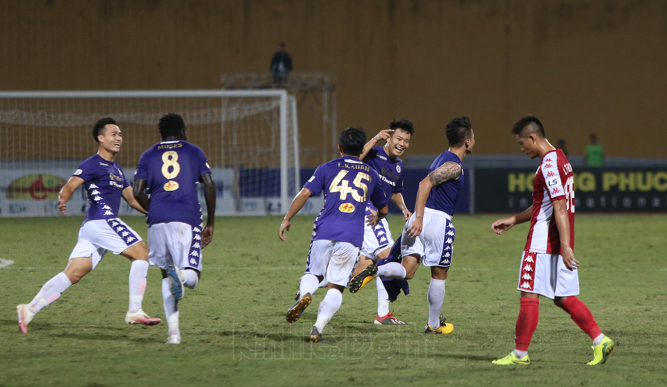 Vòng 1 giai đoạn 2 V-League 2020: Hà Nội FC đánh bại TP Hồ Chí Minh, Nam Định chia điểm trước Thanh Hoá - Ảnh 1