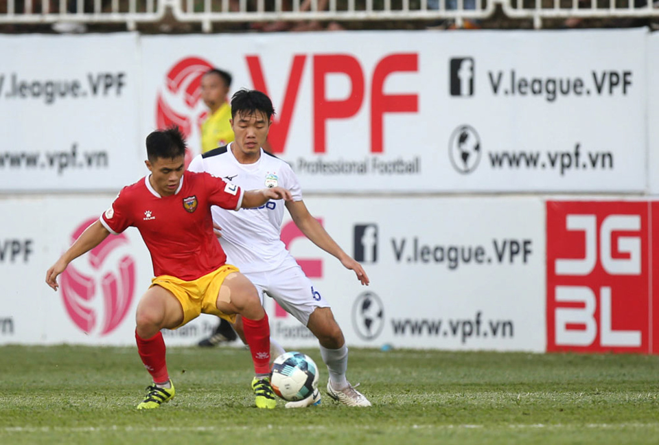 Vòng 8 V-League 2020: HAGL thắng nghẹt thở, Thanh Hóa và TP Hồ Chí Minh "vỡ mộng" trên sân nhà - Ảnh 1