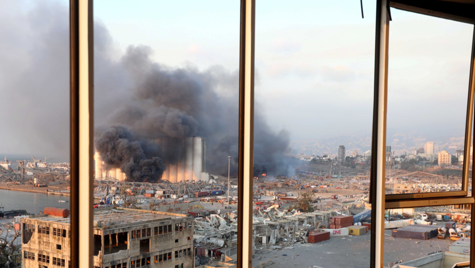Thảm họa ở Beirut nhìn từ 5 vụ nổ amoni nitrat nguy hiểm nhất lịch sử - Ảnh 1