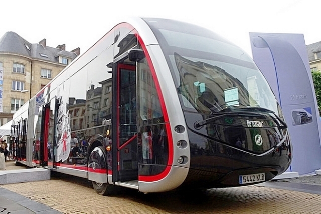 Bộ Giao thông Vận tải đồng thuận đề xuất về xe buýt điện của Vingroup - Ảnh 1