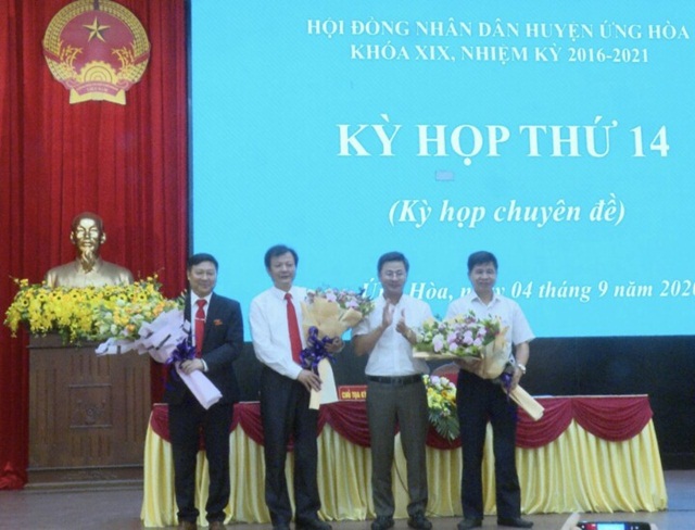 Ông Phạm Anh Tuấn trúng cử chức danh Chủ tịch UBND huyện Ứng Hòa khóa XIX - Ảnh 1