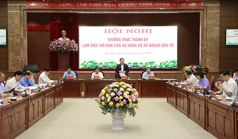 Thường trực Thành ủy Hà Nội làm việc với Ban Cán sự Đảng Bộ KH&ĐT: Thúc đẩy phối hợp trong quy hoạch, phát triển kinh tế - xã hội - Ảnh 1