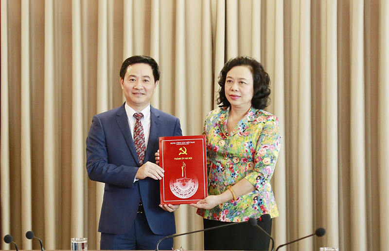 Ông Trần Anh Tuấn được bổ nhiệm làm Chánh Văn phòng Thành ủy Hà Nội - Ảnh 1