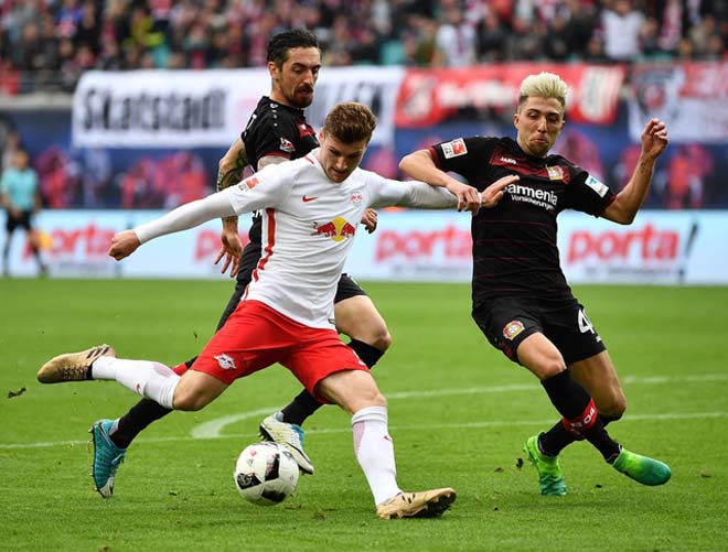 Vòng 26 Bundesliga: Leipzig bị bỏ lại trong cuộc đua vô địch - Ảnh 1