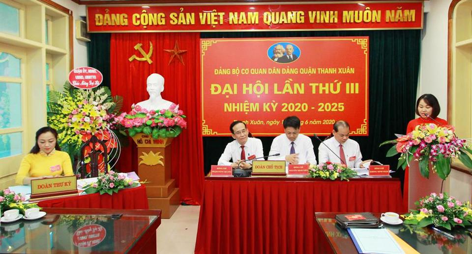 Đảng bộ Cơ quan Dân Đảng quận Thanh Xuân phấn đấu 100% chi bộ hoàn thành tốt nhiệm vụ - Ảnh 1
