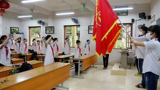 Học sinh thị xã Sơn Tây chính thức trở lại lớp học sau 3 tháng nghỉ chống dịch Covid-19 - Ảnh 6