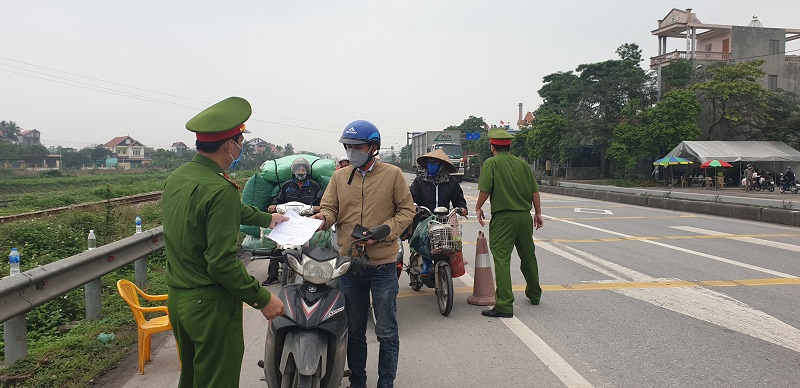 Các chốt kiểm soát dịch Covid-19 tại cửa ngõ Hải Phòng dừng từ ngày mai - Ảnh 1