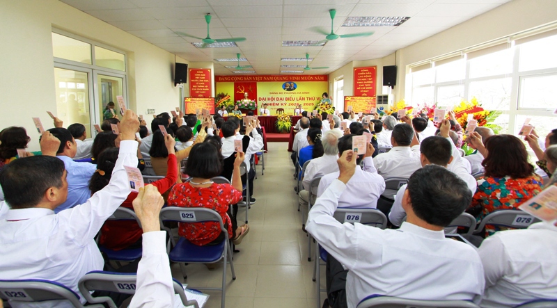 Quận Thanh Xuân tổ chức thành công Đại hội tại Đảng bộ phường Hạ Đình - Ảnh 2