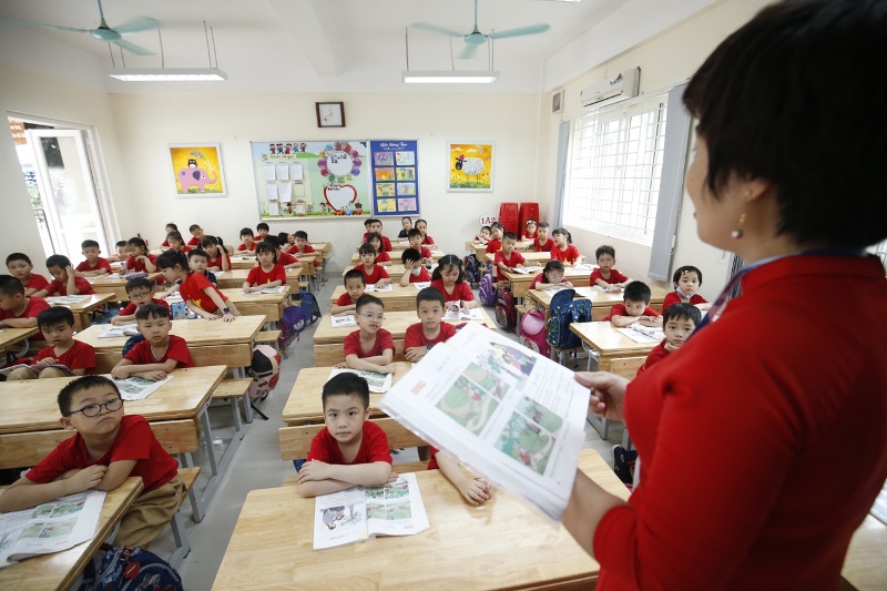 Chùm ảnh: Học sinh tiểu học, mầm non quận Thanh Xuân háo hức trở lại trường - Ảnh 3