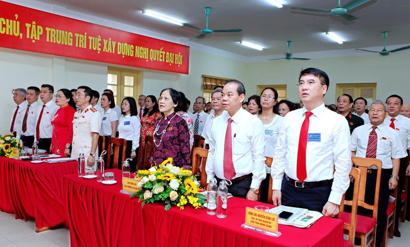 Đảng bộ phường Nhân Chính tổ chức thành công Đại hội lần thứ XXIV nhiệm kỳ 2020-2025 - Ảnh 2