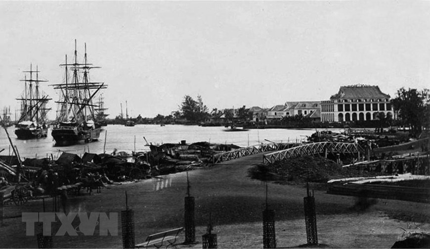 Hình ảnh Bác Hồ từ Bến Nhà Rồng đến Quảng trường Ba Đình lịch sử - Ảnh 1