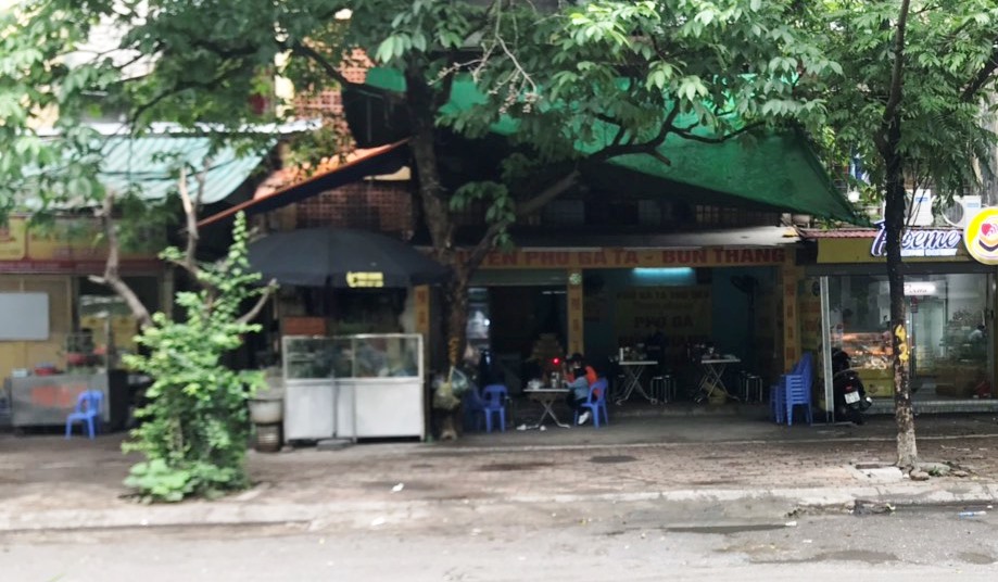Phường Thanh Xuân Bắc: Hàng quán ăn uống cam kết thực hiện phòng dịch - Ảnh 2