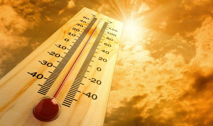 Nắng nóng ở miền Trung có khả năng kéo dài đến ngày 23/5 - Ảnh 1