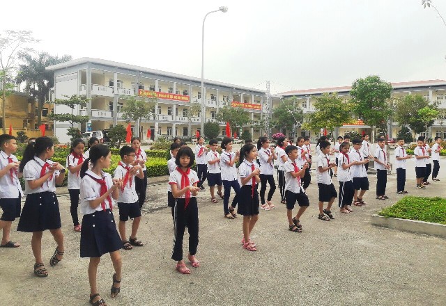 Ngày đầu trở lại trường của hơn 34.000 học sinh mầm non, tiểu học huyện Mê Linh - Ảnh 8