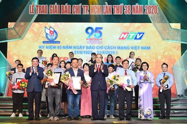 Trao giải báo chí TP Hồ Chí Minh lần thứ 38 năm 2020 - Ảnh 1