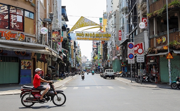 TP Hồ Chí Minh: Chỉ nới lỏng, cho phép mở cửa kinh doanh một số lĩnh vực - Ảnh 1