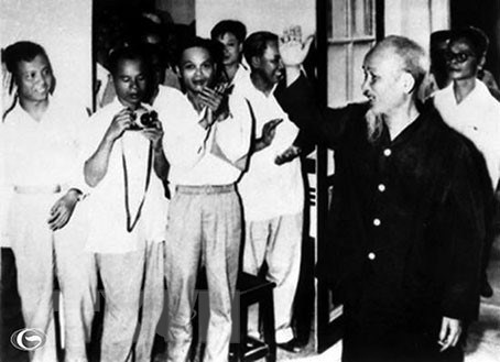 Chủ tịch Hồ Chí Minh - Người sáng lập nền báo chí cách mạng Việt Nam - Ảnh 16