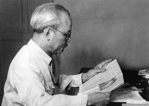 Chủ tịch Hồ Chí Minh - Người sáng lập nền báo chí cách mạng Việt Nam - Ảnh 18