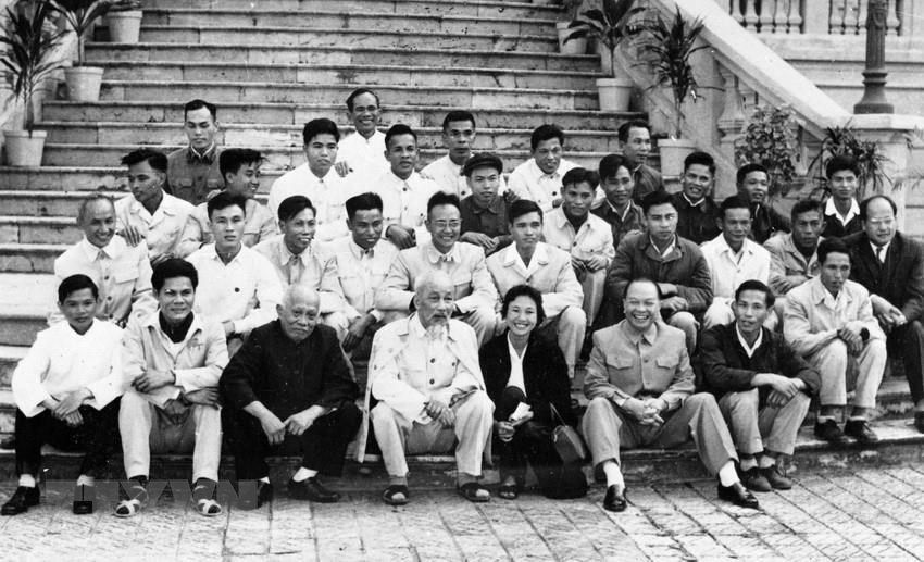 Chủ tịch Hồ Chí Minh - Người sáng lập nền báo chí cách mạng Việt Nam - Ảnh 21