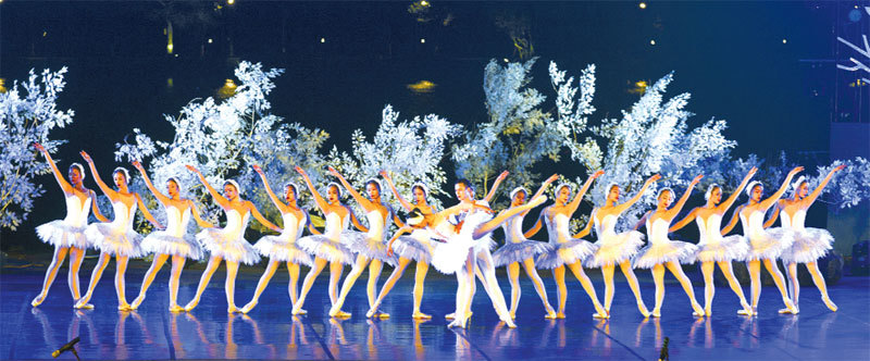 Tự hào nghệ sĩ ballet trẻ Nguyễn Thu Huệ - Ảnh 1
