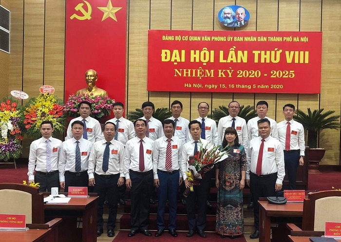 Đại hội Đảng bộ Cơ quan Văn phòng UBND TP Hà Nội lần thứ 8, nhiệm kỳ 2020-2025 - Ảnh 11