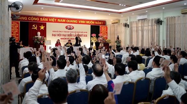Công ty Thoát nước Hà Nội: Phấn đấu trở thành thương hiệu hàng đầu xử lý ô nhiễm môi trường nước tại Việt Nam - Ảnh 2