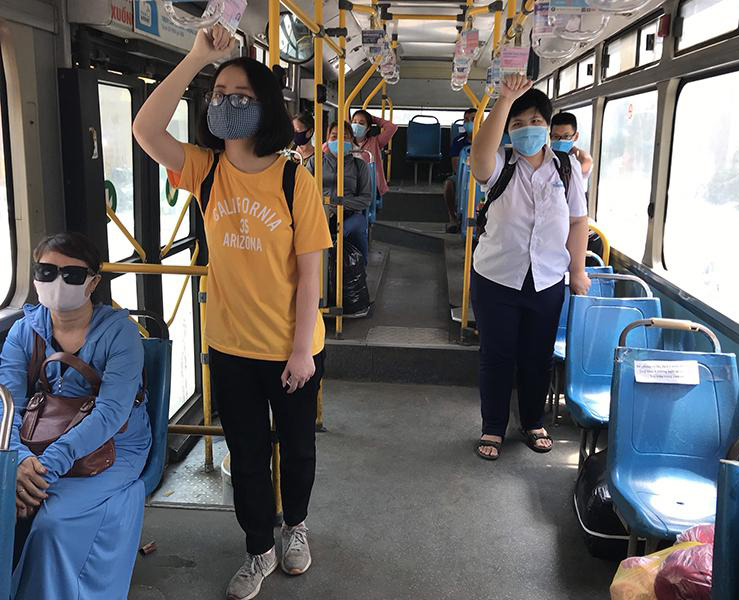 Hành khách có phải chen chúc khi xe buýt Hà Nội chỉ được chở tối đa 30 người? - Ảnh 3
