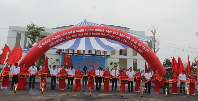 Khánh thành, gắn biển công trình chào mừng Đại hội đại biểu Đảng bộ huyện Gia Lâm - Ảnh 2