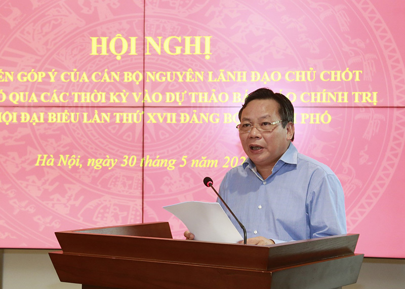 Hà Nội: Lấy ý kiến nguyên lãnh đạo chủ chốt, tiếp tục hoàn thiện Dự thảo Báo cáo chính trị Đại hội XVII Đảng bộ thành phố - Ảnh 2