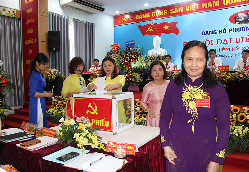 Quận Long Biên: Đại hội Đảng bộ phường Đức Giang thành công tốt đẹp - Ảnh 2