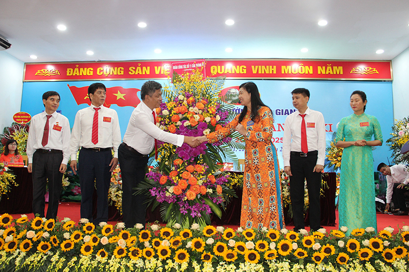 Quận Long Biên: Đại hội Đảng bộ phường Đức Giang thành công tốt đẹp - Ảnh 1
