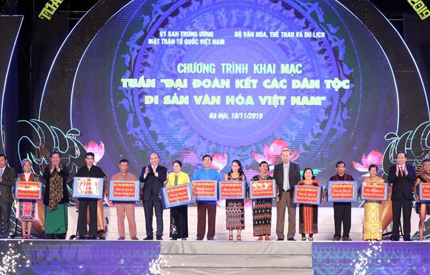 Thực hiện lời dạy của Chủ tịch Hồ Chí Minh về đại đoàn kết dân tộc - Ảnh 3