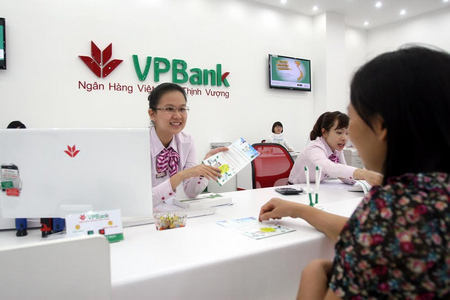 VPBank giảm tới 3% lãi suất cho vay đối với khách hàng cá nhân - Ảnh 1