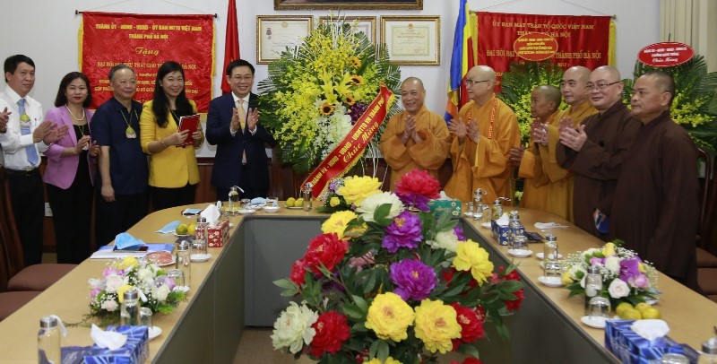 Bí thư Thành ủy chúc mừng Đại lễ Phật đản 2020 – Phật lịch 2564 - Ảnh 2